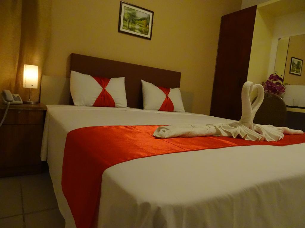 Hypertek Hotel Grand-Baie Eksteriør bilde